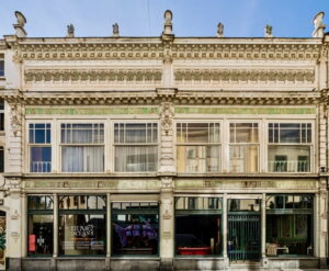 visit brussels bddcfbfdbcffea copie ()